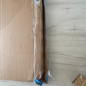 Ayıplı Gardırop Gönderimi Ve Müşteri Hizmetlerinin Cevapsızlığı