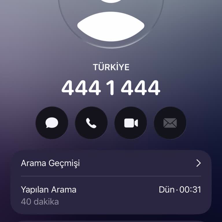 Şehir Merkezinde Sürekli Kesilen Sinyal Ve İnternet, Yüksek Faturaya Rağmen