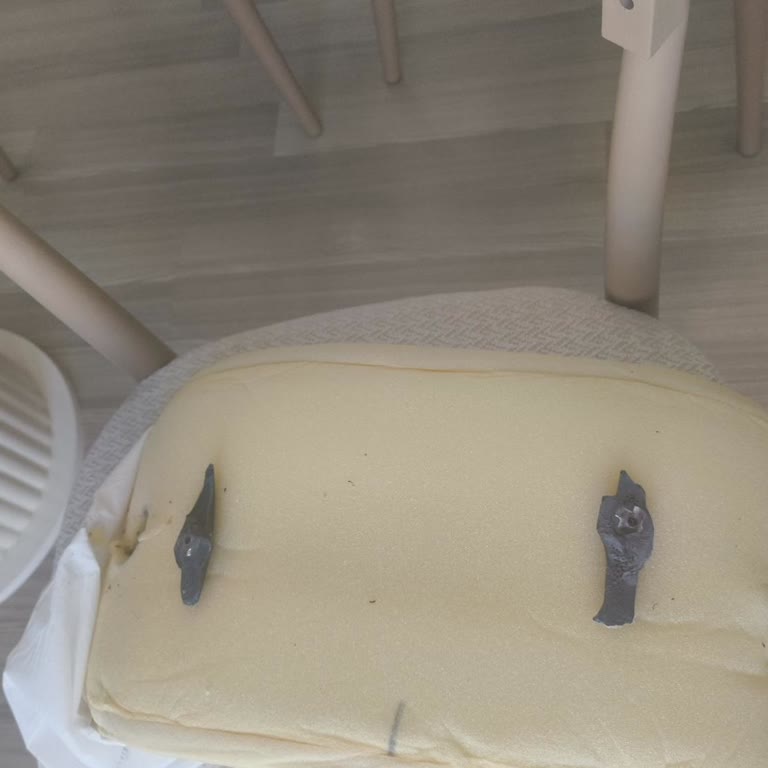 Modalife Ümraniye Şubesinde Kısa Sürede Kırılan Sandalye İçin Değişim Talebi