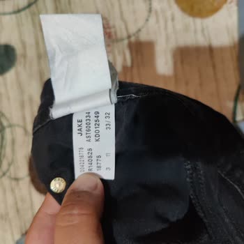 Mavi Pantolonlarda Tekrarlayan Dikiş Yırtılması Ve Müşteri Hizmetlerinin Destek Vermemesi