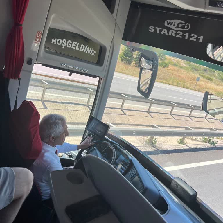 Gecikme Ve Şoförün Kapalı Alanda Sigara İçmesi