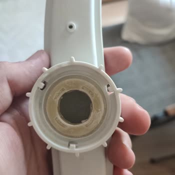 Üst Pervane Düşen Bulaşık Makinesine Yedek Parça Ve Çözüm Talebi