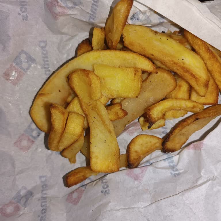 Soğuk Pizza Ve Bozulmuş Patates Kızartması İçin İade Talebi