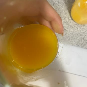 Simit Sarayı'ndan Portakal Suyunda Aşırı Kurt: Hijyen Skandalı