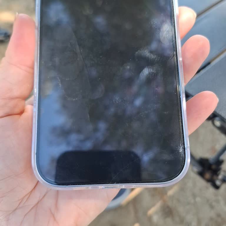 Dayanıklı Olması Söz Edilen Cam Sürekli Kırılıyor Ve Garanti Kapsamında Değişim Reddedildi