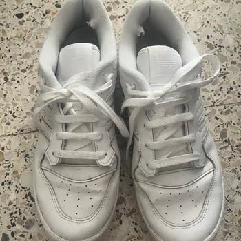 Adidas Rivalry Low Ayakkabısının Üç Ayda Yırtılması Ve Haksız İnceleme