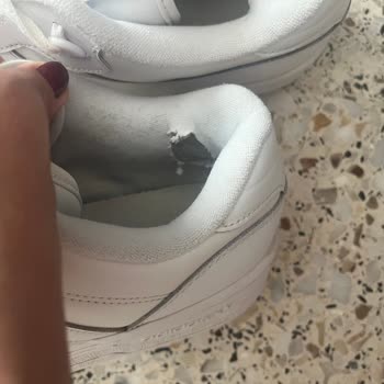 Adidas Rivalry Low Ayakkabısının Üç Ayda Yırtılması Ve Haksız İnceleme
