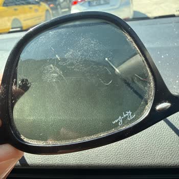 Rayban Gözlüğümde Soyulma, Garanti İçin Mağaza Bulunamıyor