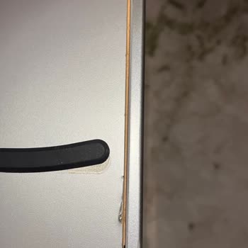 Samsung Servisi Parça Bulamadan Ürünü Hasarlı Ve Eksik Geri Verdi