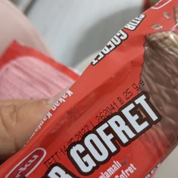 A101'de Satın Alınan Gofret Üç Katlı Olması Gereken Üründe Kat Eksikliği