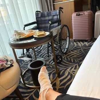 Makarna Servisinde Yanık Oluşması Ve Otel Yönetiminin İlgisiz Tutumu