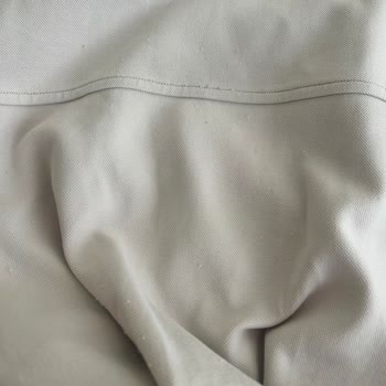 Ayıplı Hırka Ve Mağaza Personelinin İlgisiz Tutumu
