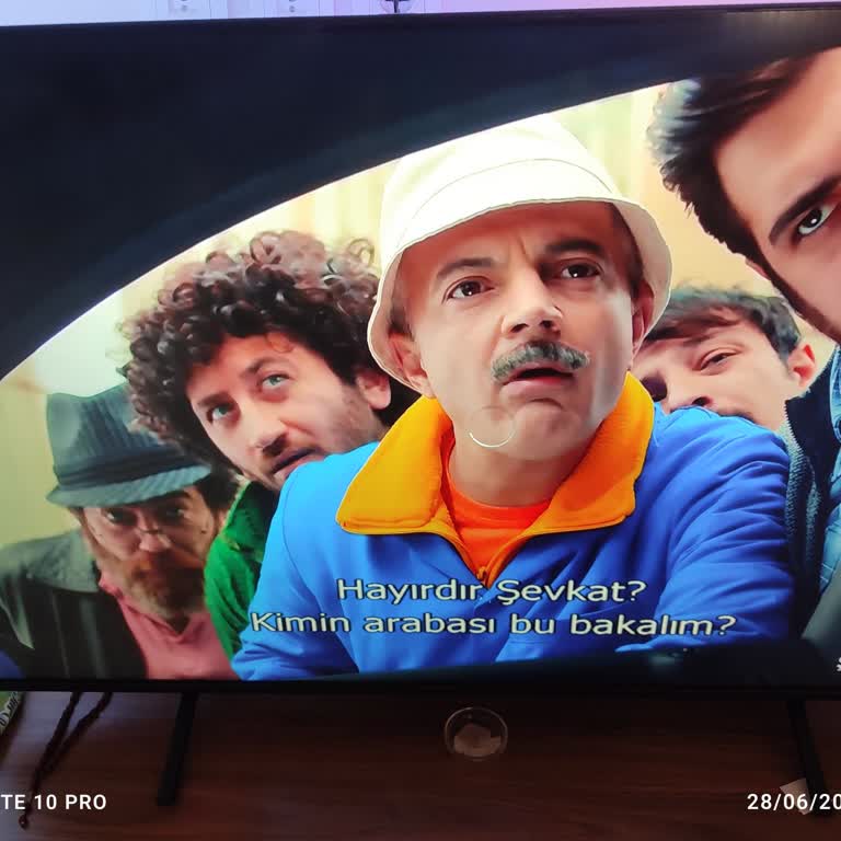 Philips Televizyonunda Sürekli Dönen Simge Ve Uzun Süreli Yazılım Güncellemesi Beklentisi
