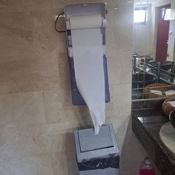 Yanıltıcı 5 Yıldız Tanıtımı Ve Eksik Hizmet Nedeniyle 49 Bin TL İadesi Talebi