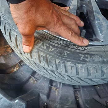 Lastikpark Strial Lastik Kendi Kendine Top Yaptı
