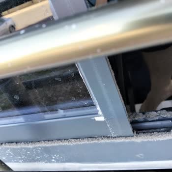 Dağtekin İnşaat’ın Cam Balkon Zararı İçin Acil Onarım Talebi