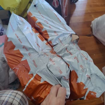 Ayakkabılar Kutusuz Geldi, Güvenim Sarsıldı Ve Telafi Bekliyorum