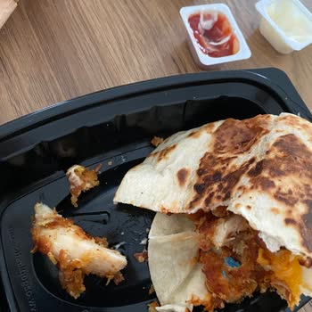 Trendyol Yemek Siparişteki Plastik Parça Hijyen Endişesi Ve Ücret İadesi Talebi