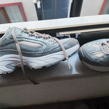 İlk Yıkamada Renk Değişen Skechers Ayakkabı Ve Müşteri Hizmetlerine Ulaşılamama