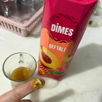Dimes Şeftali Suyu İçinde Küf Parçası Tespit Edildi
