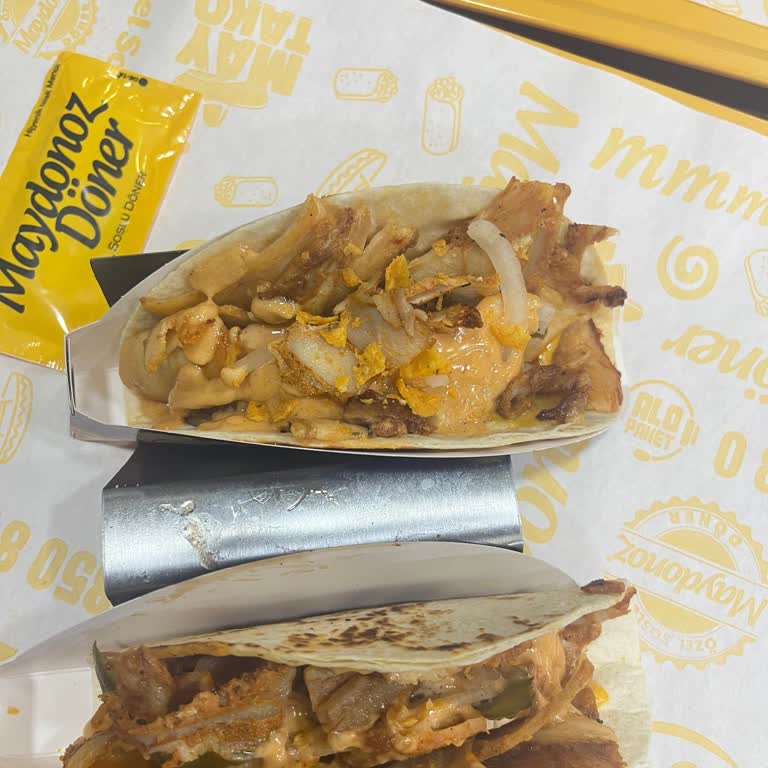 Üsküdar Maydanoz Döner Şubesinde Cips Eksikliği ve Hijyen İhlali