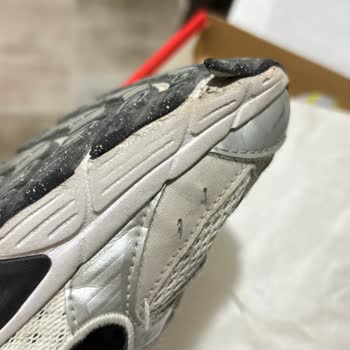 Nike Çocuk Ayakkabısının 5 Ayda Deformasyonu Ve Mağazanın İade Reddi