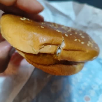 Siparişimde Yanlış Patates, Soğuk Ve Bayat Ürünler; İade Talebim Cevapsız