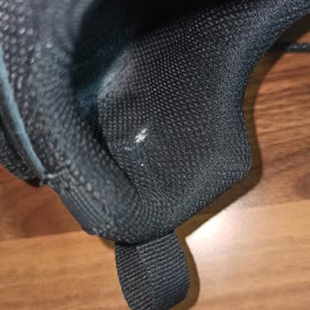 Skechers Ayakkabısında Bir Ayda İç Yırtık Ve Mağaza Kullanıcı Hatası İddiası