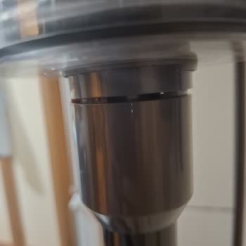 Dyson V15 Bağlantı Gevşemesi Garanti Kapsamında Değişim Talebi