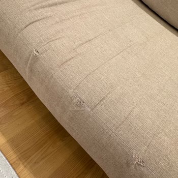 Yüksek Fiyatlı Koltuk Takımında Hızlı Aşınma Ve Yırtılma