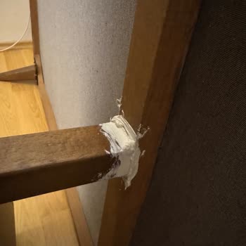 Yüksek Fiyatlı Koltuk Takımında Hızlı Aşınma Ve Yırtılma