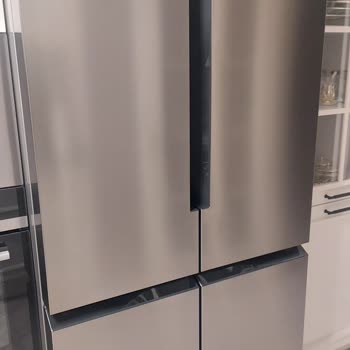 Garanti Süresi İçinde Siemens Buzdolabının Raf Çatlağı İçin Ücretsiz Parça Değişimi Talebi
