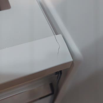 Garanti Süresi İçinde Siemens Buzdolabının Raf Çatlağı İçin Ücretsiz Parça Değişimi Talebi