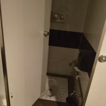 Denizli Kaptan Dinlenme Tesislerinde Tuvaletlerin Bakımsızlığı Ve Sağlık Riski