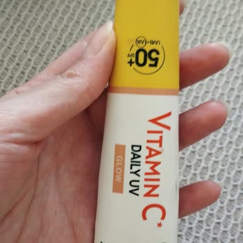 Garnier Vitamin C Daily UV Glow Kullanımında Şiddetli Yanma Ve Sivilcelenme
