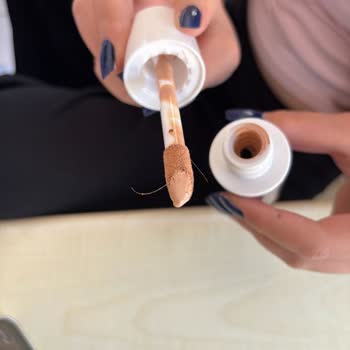 Sipariş Gecikmesi Ve Açılmış Üründe Saç Sorunu