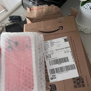 Yanlış Model Gönderildi; Sipariş Edilen IPhone 17 Pro Max 512 GB Gümüş Renk Hemen Gönderilsin