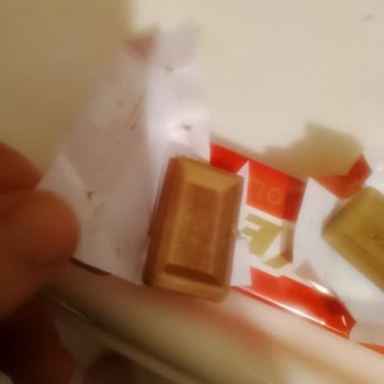Ülker Napoliten Çikolatalarında Renk Değişimi, Bayat Tat Ve Çocukların Hayal Kırıklığı