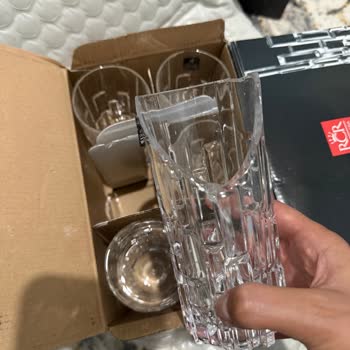 Kırık Bardak Teslimatı İçin İade Ve Çözüm Talebi