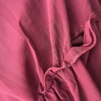 Zeyqa.tr'den Aldığım Defolu Elbiselerin İadesi Reddedildi