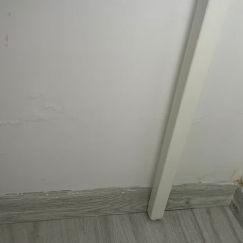 Duvar Kabarması Artıyor Ve Sigortadan Cevap Bekliyoruz