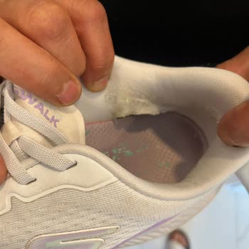Skechers Ayakkabılarda Kısa Sürede İç Yırtılması Ve Değişim Reddine Karşı Şikayet