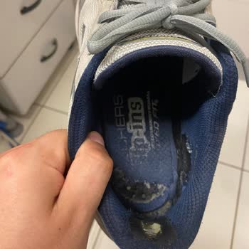 Skechers Ayakkabısında Erken Yırtılma: İade Ve Değişim Talebi