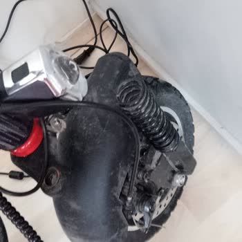 Garanti Kapsamındaki Scooter Süspansiyon Arızasında Çifte Ücret Talebi