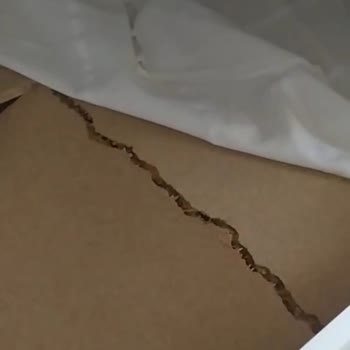 Vivense'den Genç Odası Takımında Kırık Parçalar Ve Uzun Bekleme Süresi