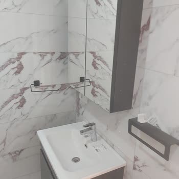 Defolu Banyo Dolabı Ve Ücretli Montajı İçin Ücretsiz Değişim Talebi