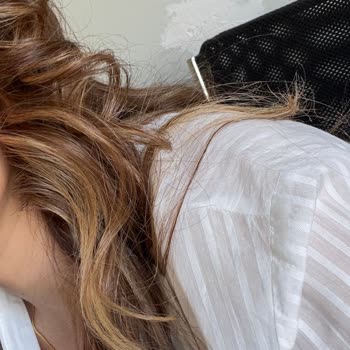 Saç Renk Faciası Ve Cevapsız İletişim Nedeniyle 15 Bin TL İade Talebi