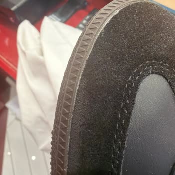 Kalitesiz Dikiş Ve Etiket Sorunu Nedeniyle Ürün Değişimi Ve İade Talebi