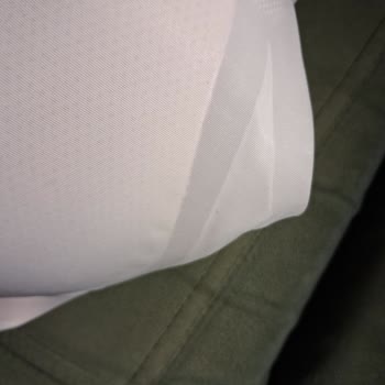 Kota İç Giyim Tüylenen Sutyeni Kabul Etmedi