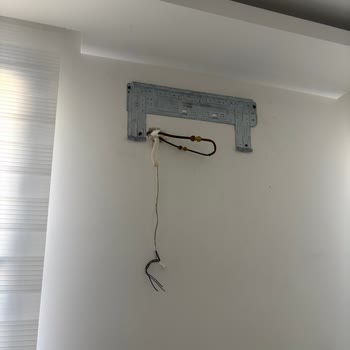 Beko Kliması Çalışmıyor, Sürekli Servis Değişikliği Ve İade Talebi